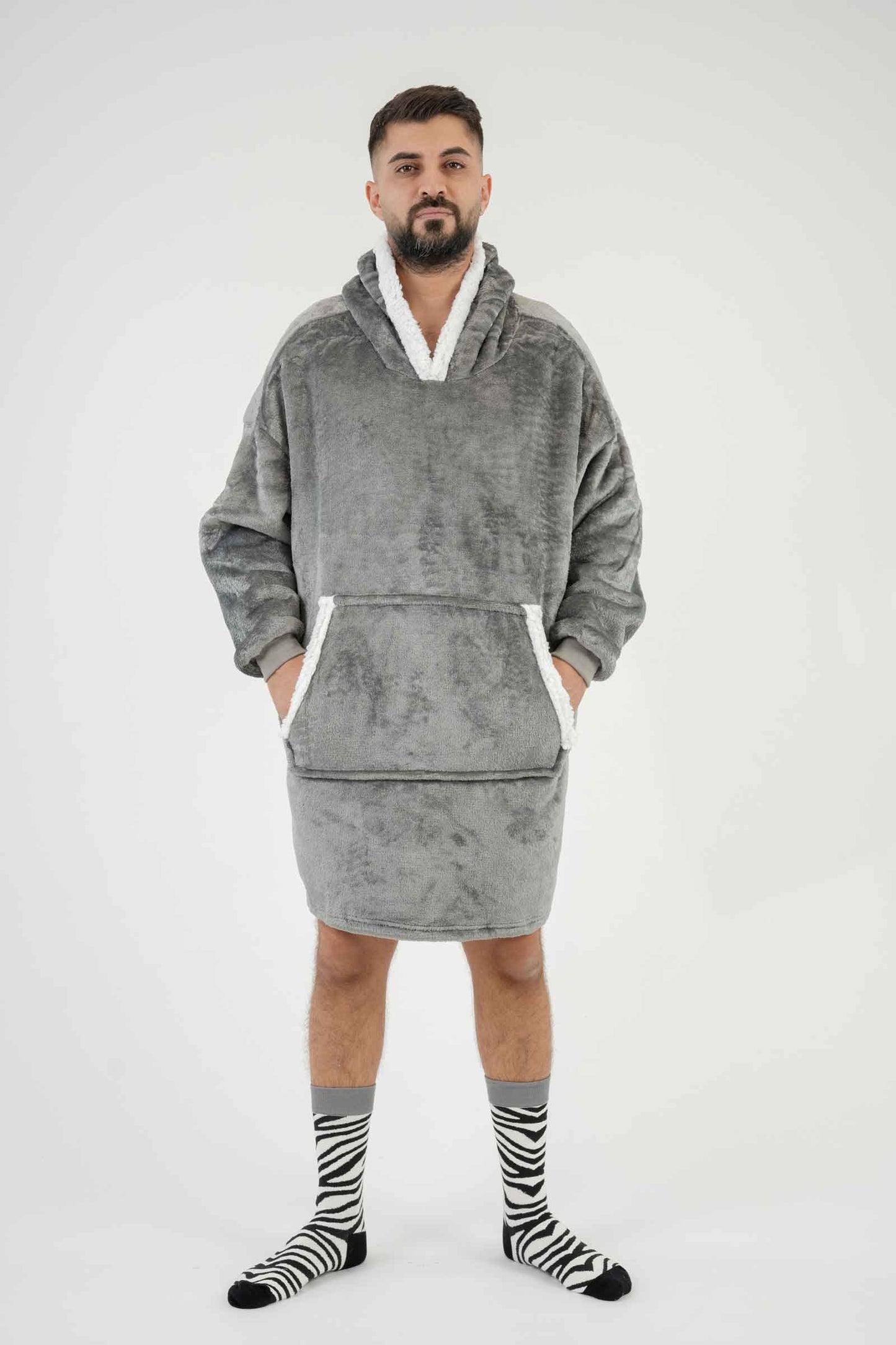 סהרה הודיז בוגרים - אפור